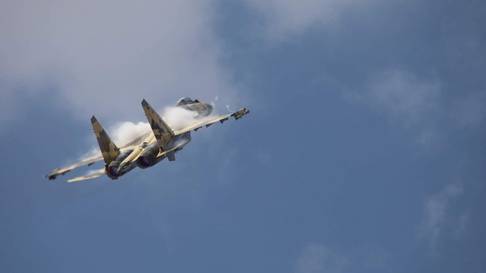 开云官方-哈雷骑行变身：极速追逐中车手的极限挑战，哈雷骑行教学视频