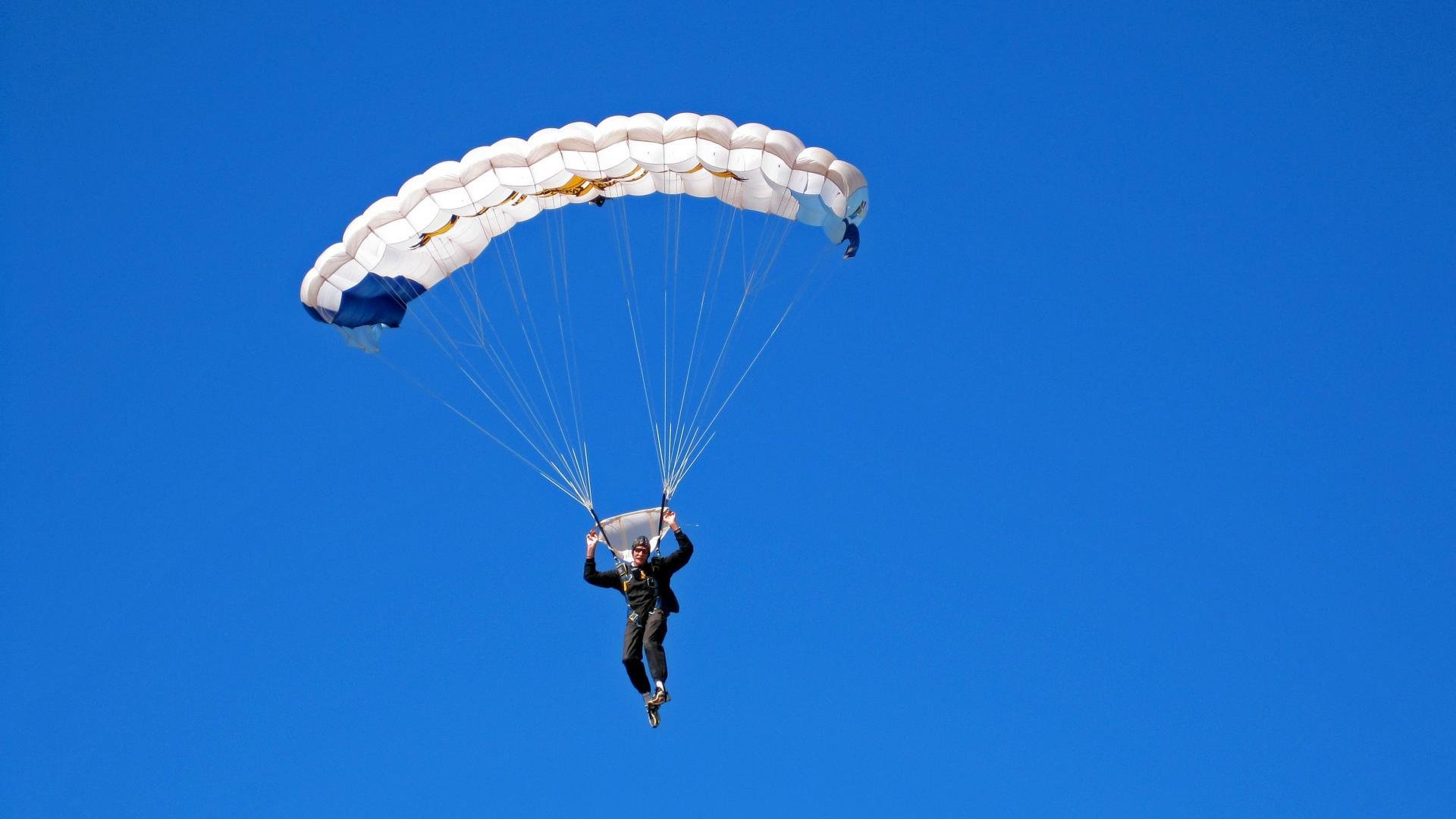 泰国马术协会授予Phyo Kyaw Myint Than“年度最佳障碍赛骑手”称号。,泰国骑马是什么意思